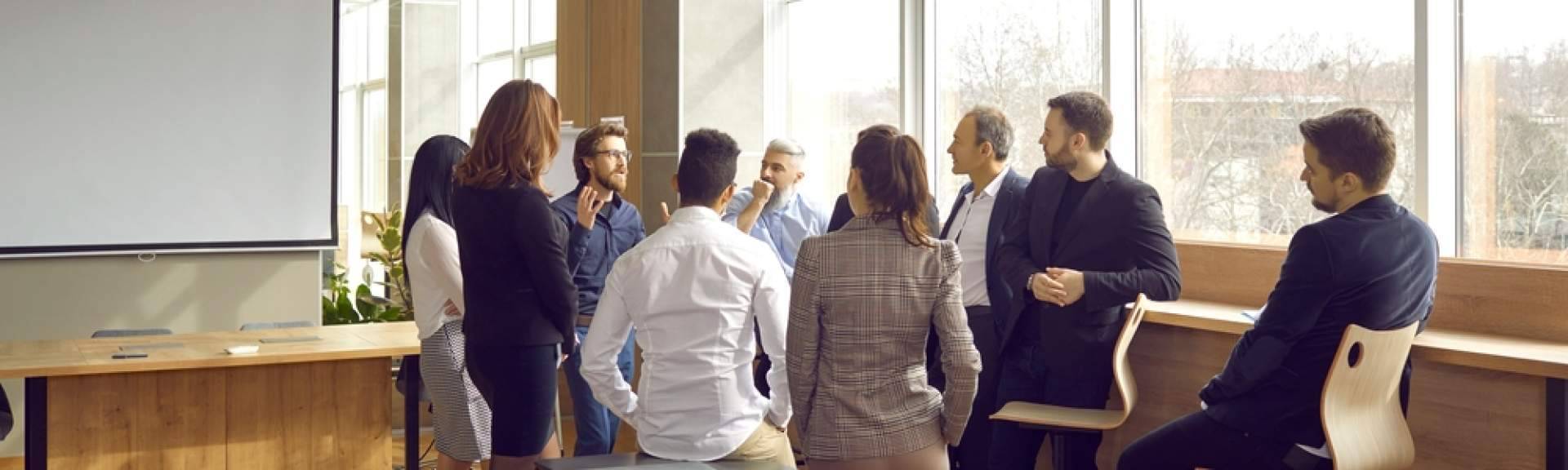IEAD refuerza su oferta de formación ejecutiva online con programas adaptados a profesionales
