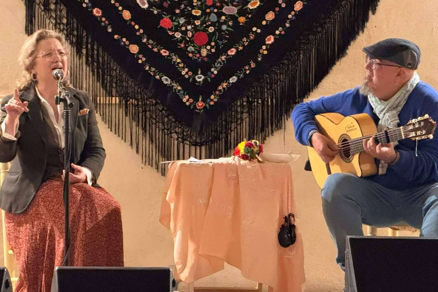 La enseñanza de guitarra flamenca se adapta al hogar con los innovadores cursos de Aprendeguitarra.es