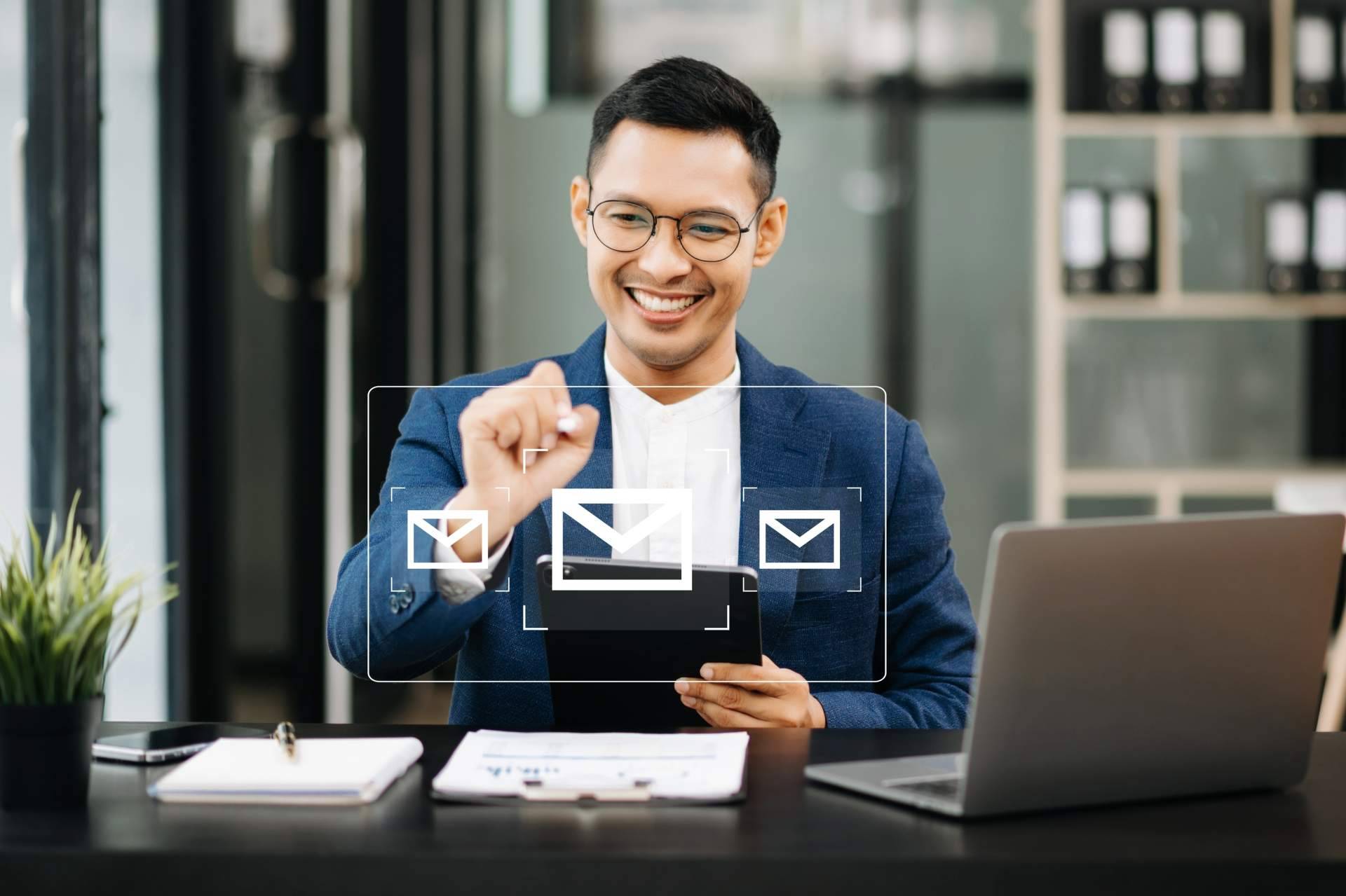 Israel Huerta optimiza los resultados empresariales con un servicio de email marketing asequible y efectivo