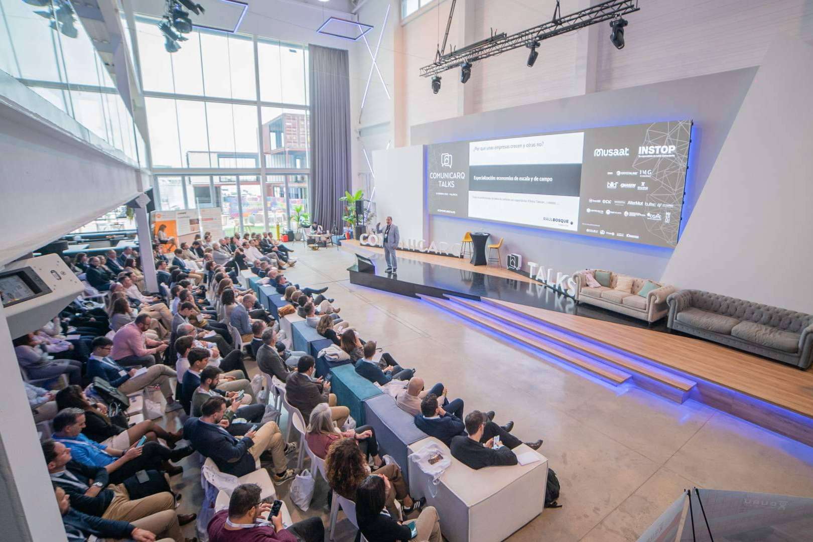 Expertos de toda España se dan cita en Valencia para abordar los retos de futuro de la arquitectura y la construcción en ComunicARQ Talks