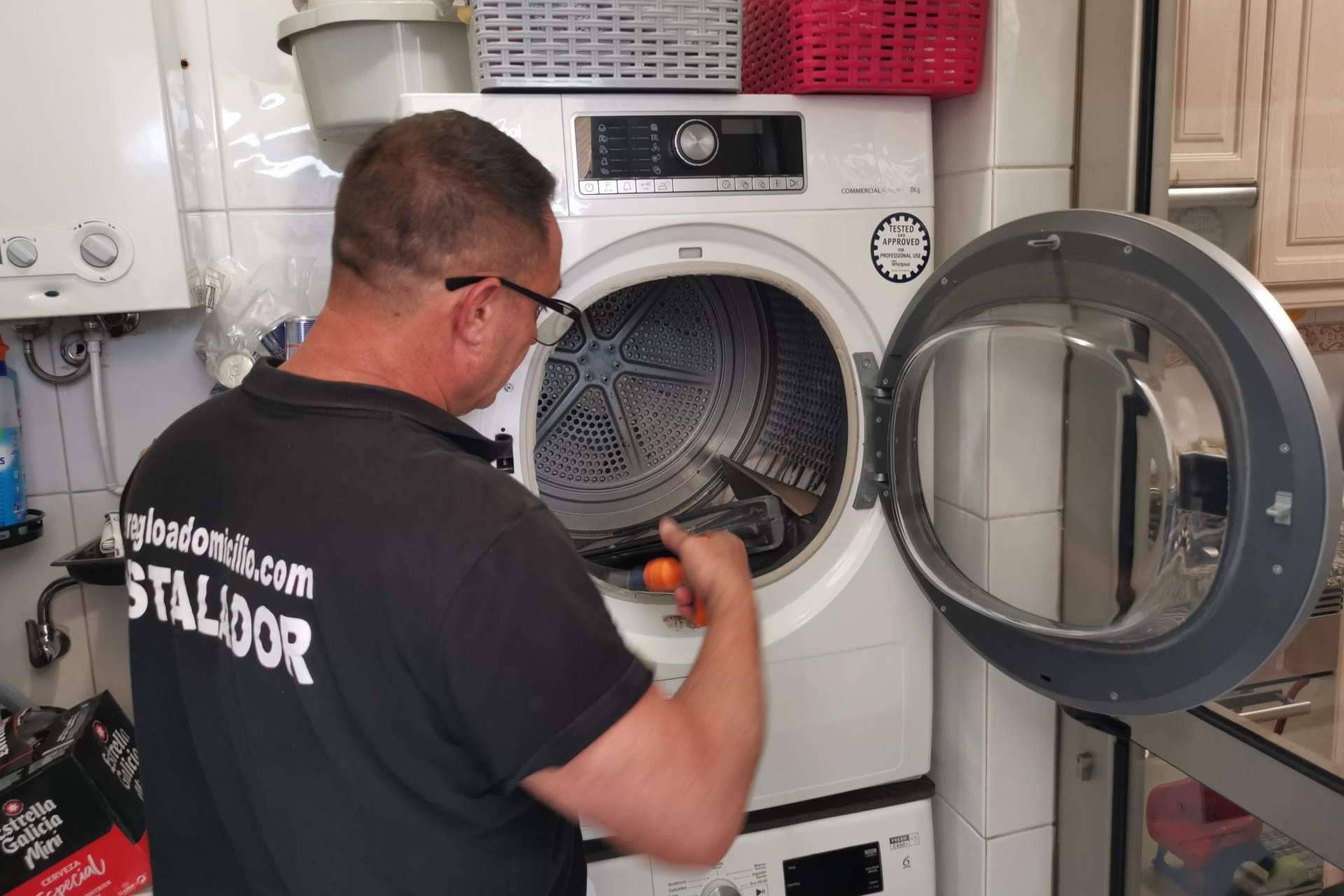 Reparación de electrodomésticos a domicilio; Arreglo a Domicilio refuerza su servicio técnico de neveras, lavadoras y calentadores