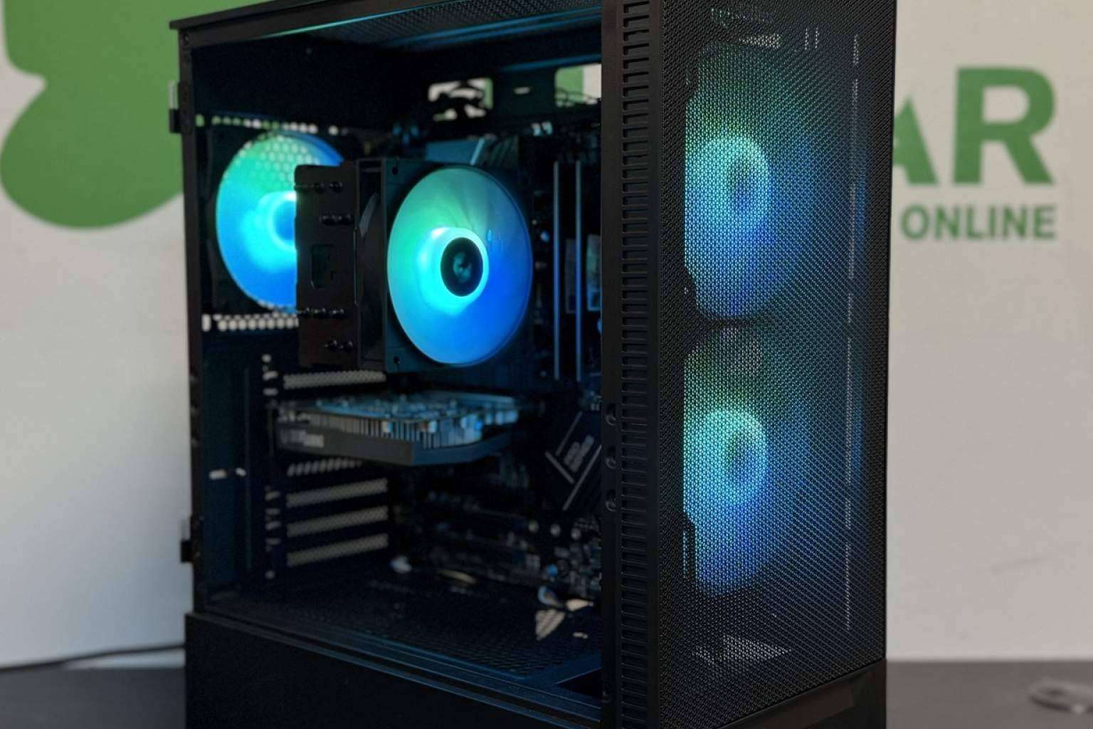 Aussar, especialista en montaje de PC por encargo en España con componentes de alto rendimiento