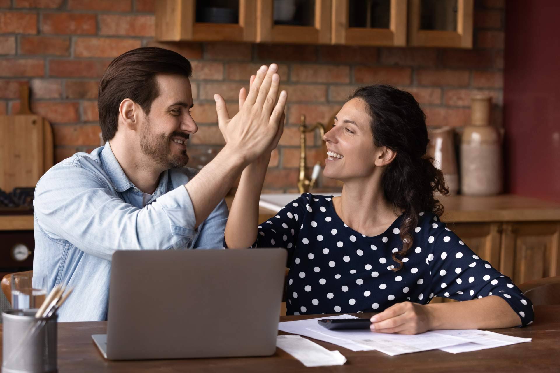Matrimonio andaluz cancela 125.000 € con la Ley de Segunda Oportunidad gracias a Quitatudeuda