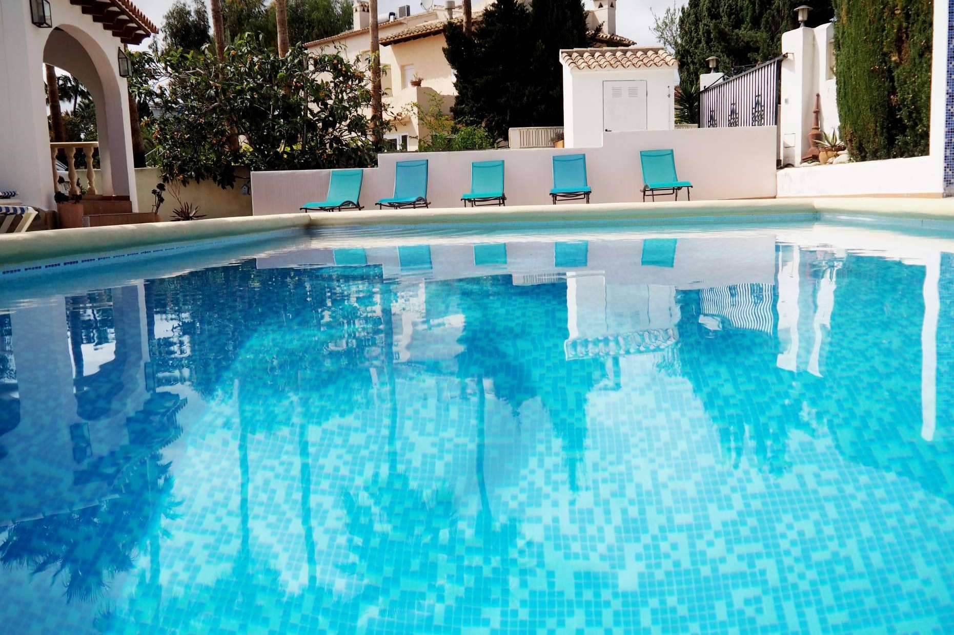 Alquileres Agatha Martínez amplía su catálogo estival con villas y apartamentos de calidad junto a la playa