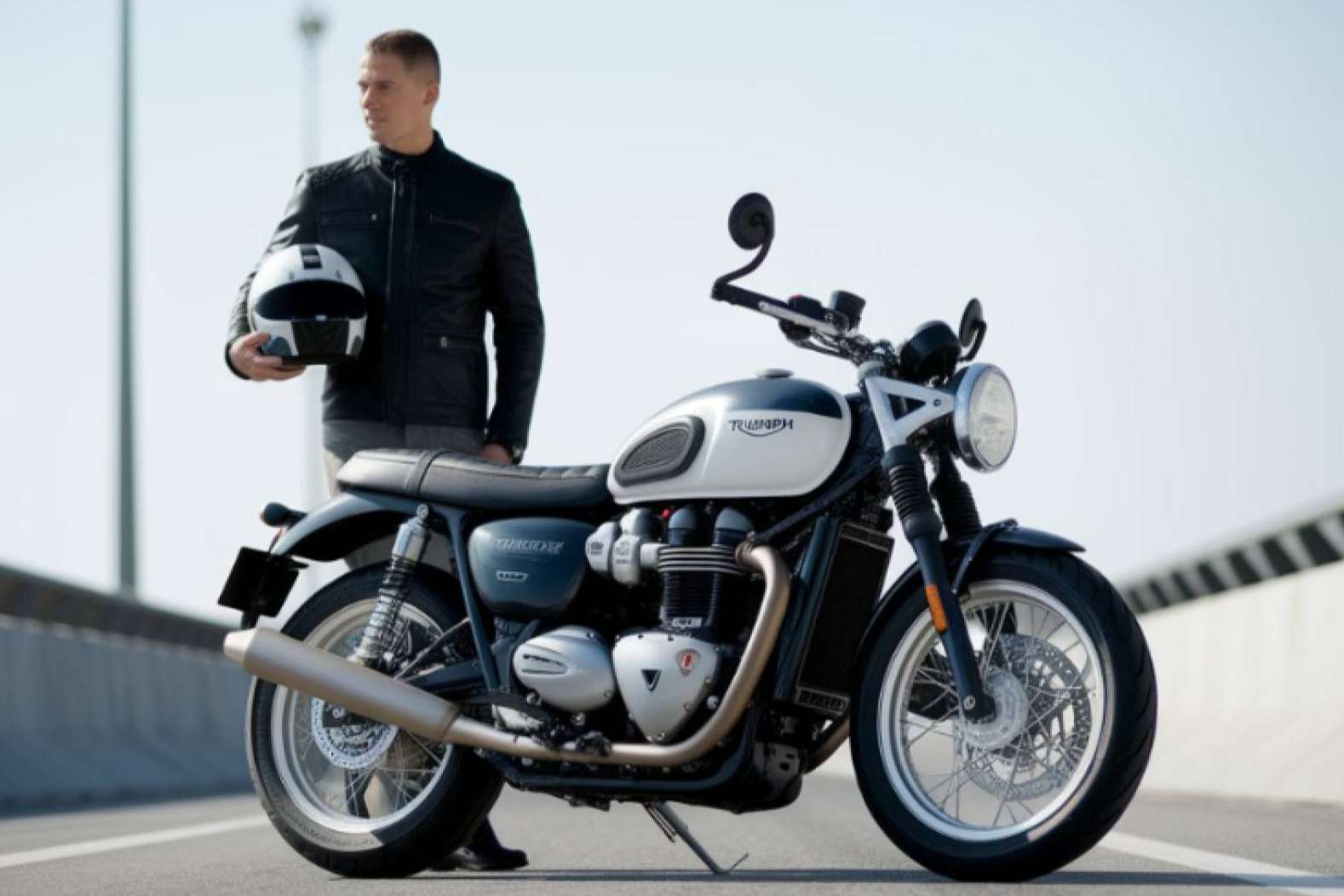 Descubrir por qué la Triumph Speed 400 es la mejor aliada para sacar el carnet de moto A2