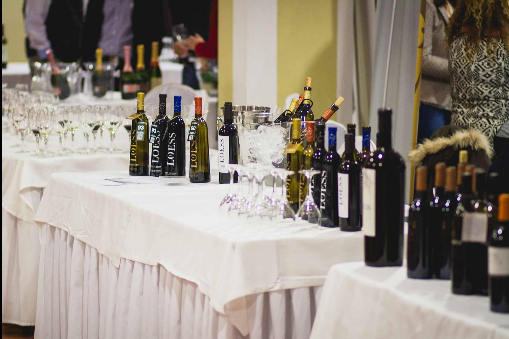 Vinos Barona consolida su tienda de vinos online en Cáceres con asesoramiento experto y amplia selección por origen