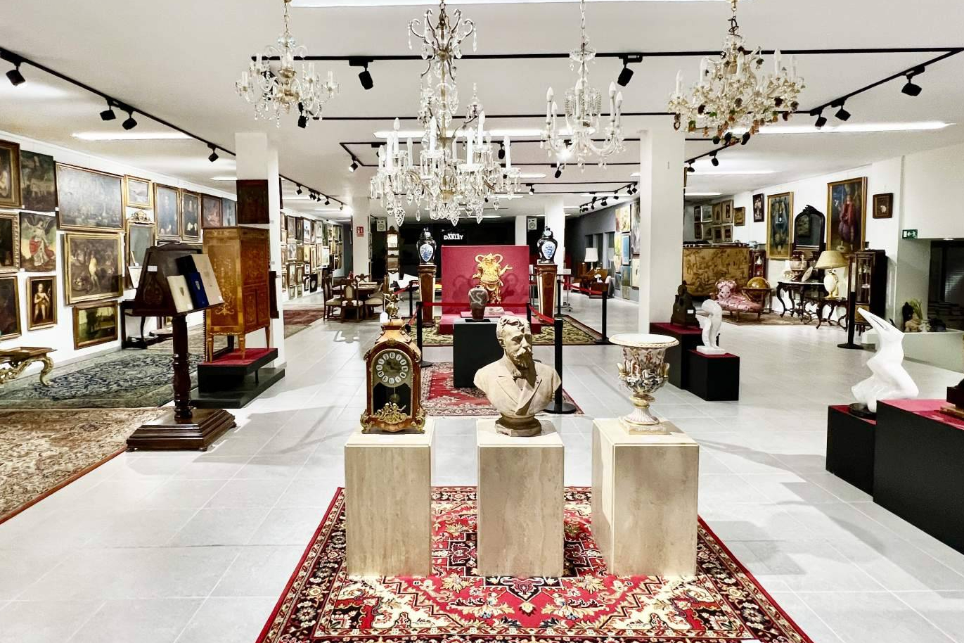Arte oriental y antigüedades protagonizan la nueva convocatoria de Subastas Darley