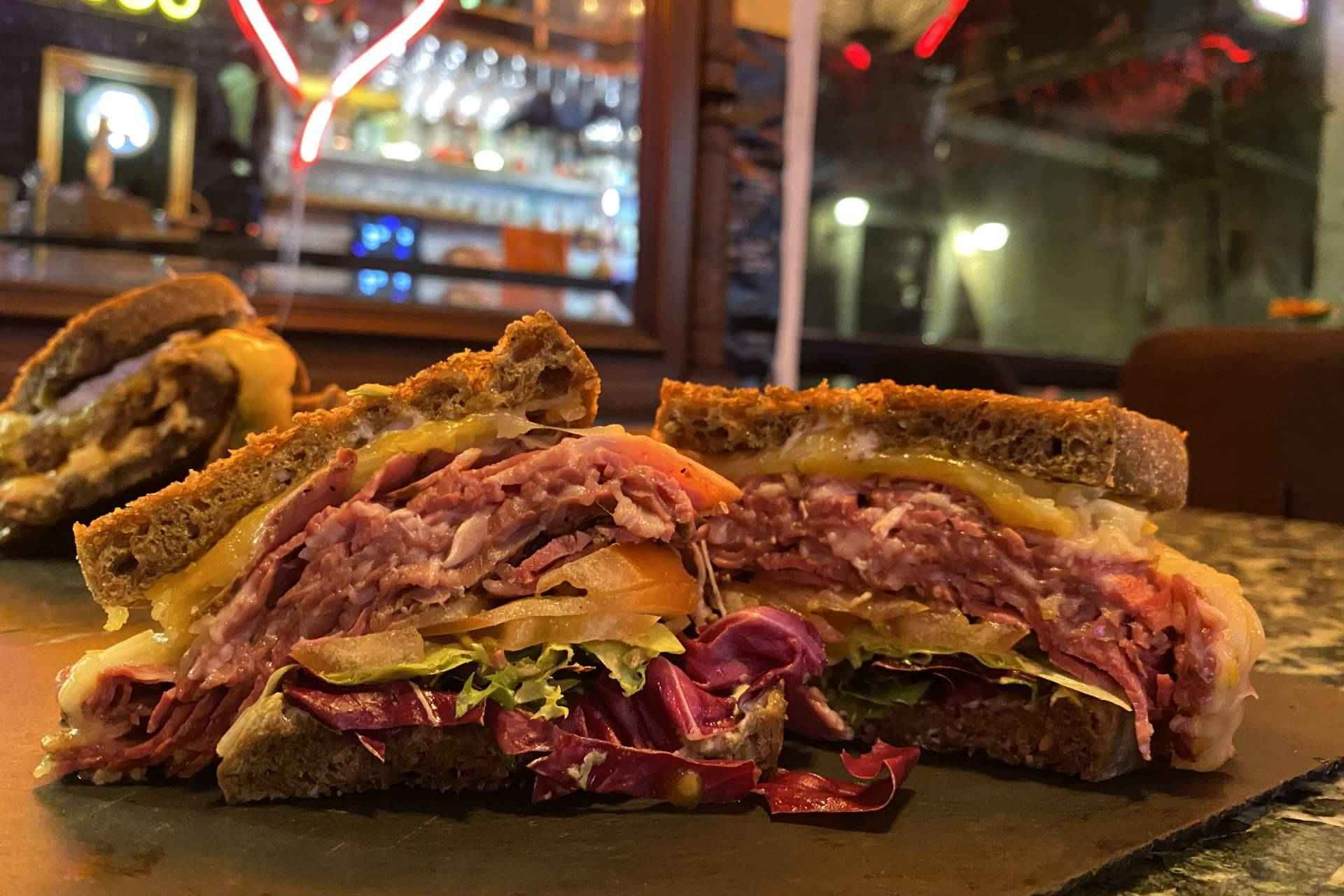 Ya en Madrid el auténtico Philly Steak y Sándwich de Pastrami Americanos