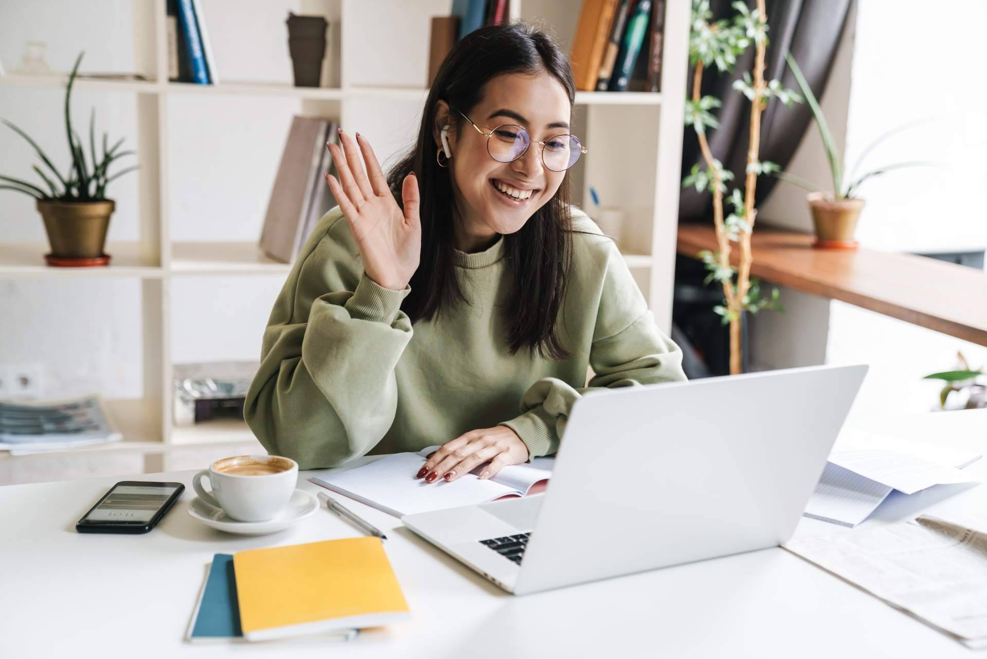 La alianza UNISEB – Universidad Isabel I consolida más de 30 opciones de máster universitario online