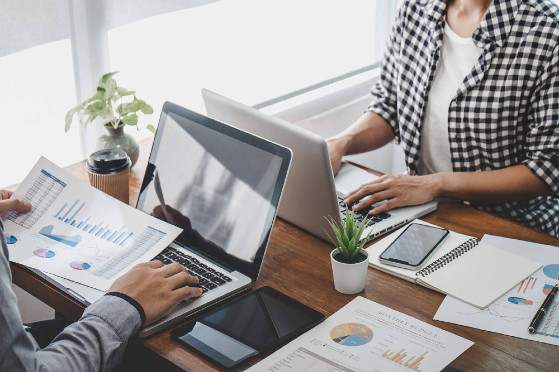 Estrategias para amplificar experiencias; el modelo de contenido de Llámalo Equix