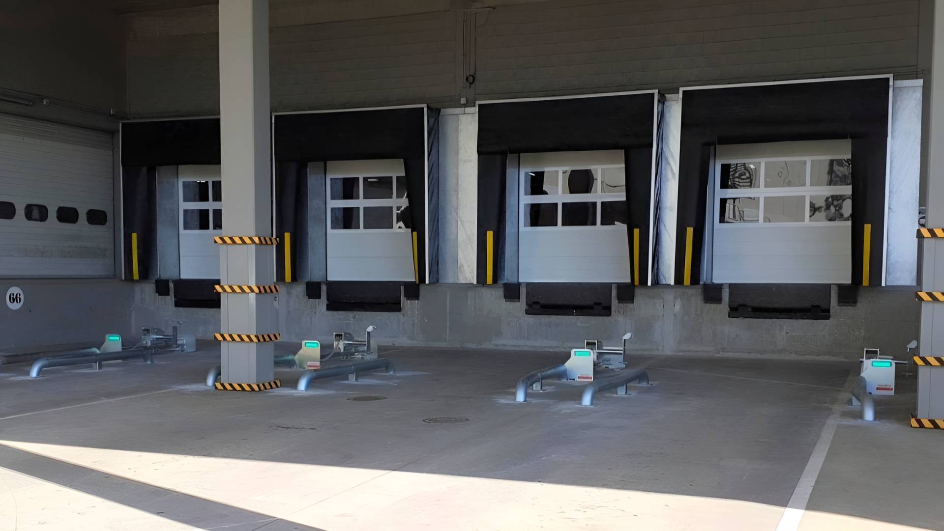 Sistemas de retención de camiones, el nuevo aliado de la seguridad logística en muelles de carga