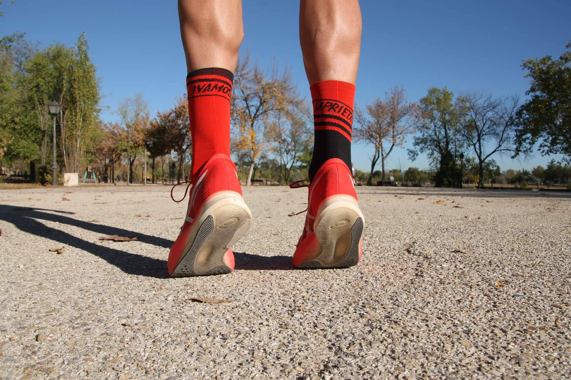 Calcetines running técnicos; el detalle que transforma la experiencia del corredor
