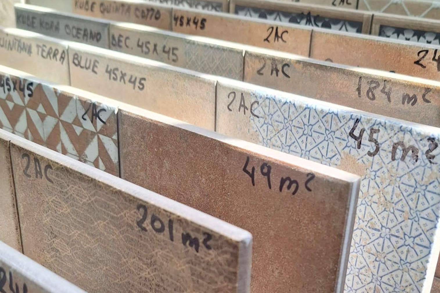 Lotes y restos con descuento impulsan la oferta de azulejos outlet cerámicos de Artegres
