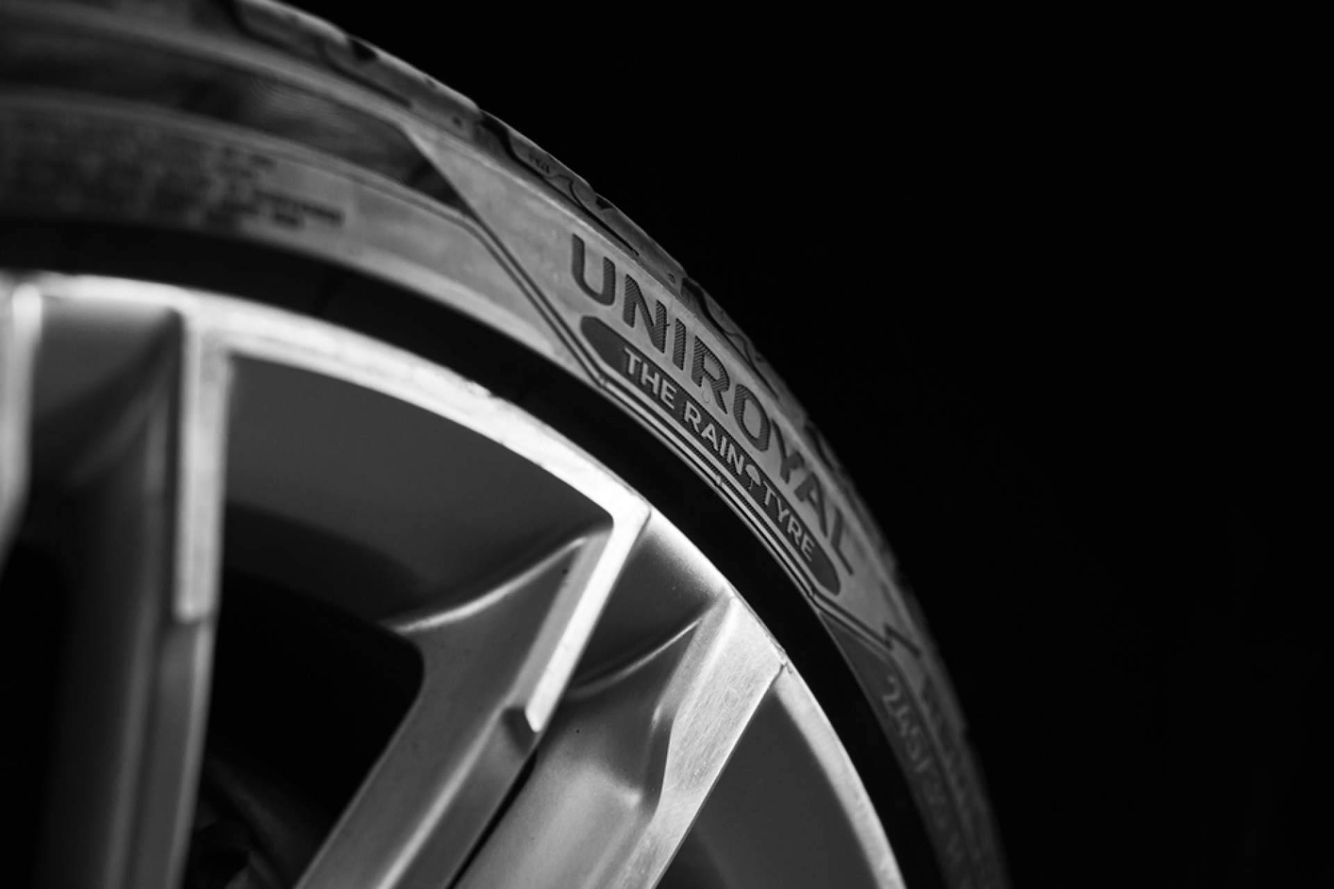 Neumáticos Porpoco refuerza su catálogo con neumáticos Roadx; verano, todotiempo e invierno