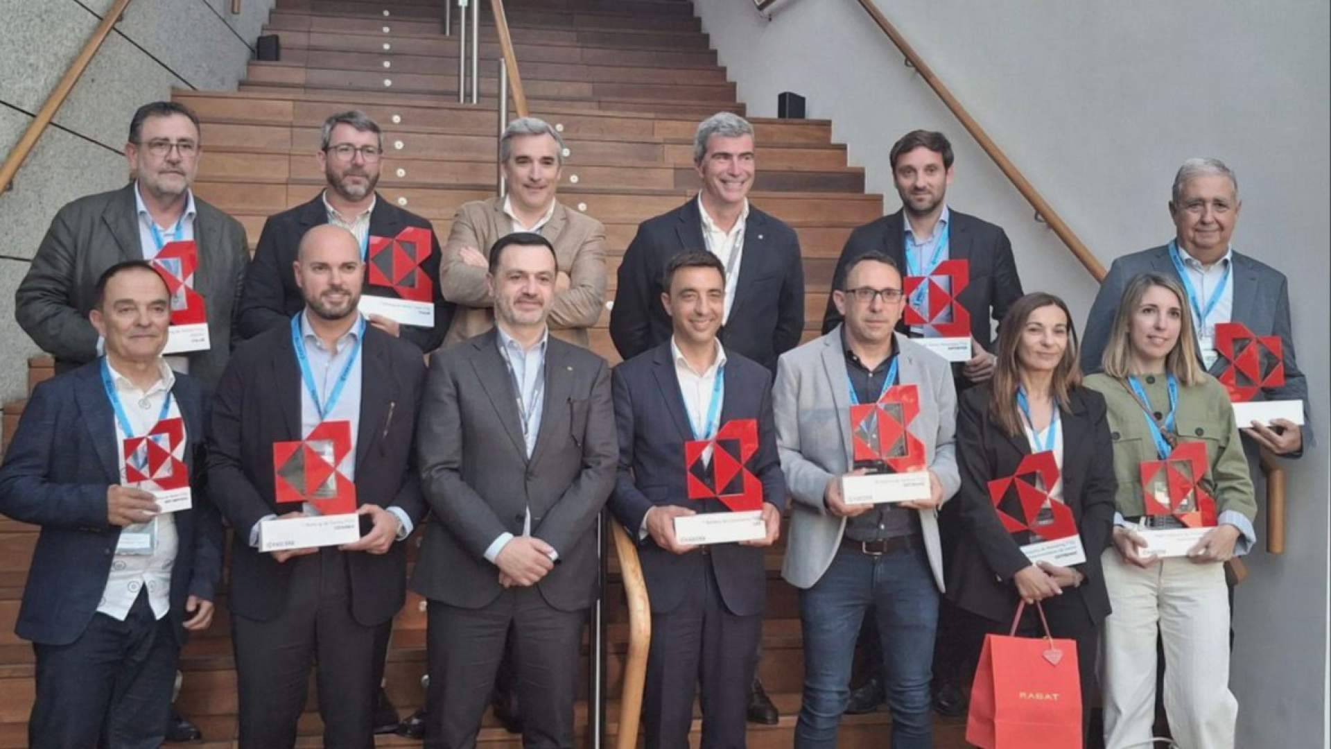 Ofitronic refuerza su liderazgo tras recibir dos premios de Kyocera Document Solutions España