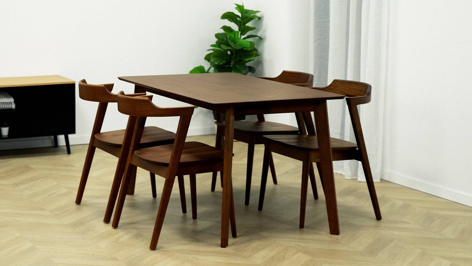 Top Mueble refuerza su oferta en muebles de comedor con soluciones para todos los espacios